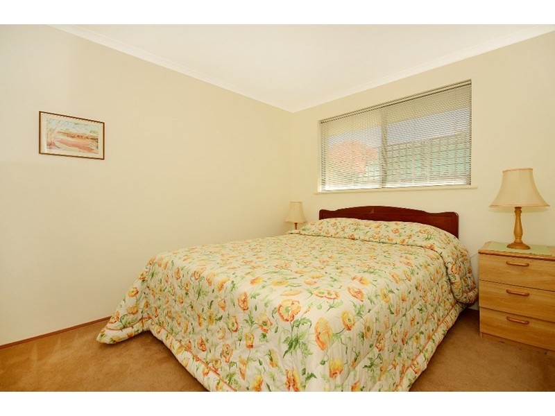 16 Wedge Street, Ledge Point WA 6043