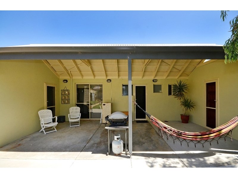 16 Wedge Street, Ledge Point WA 6043