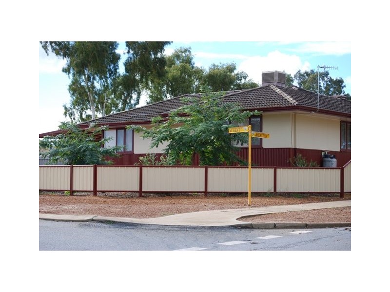 1 Nugent Street, Wongan Hills WA 6603