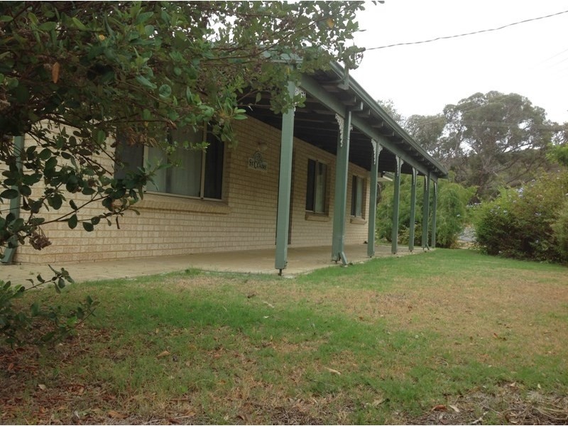 2/1 Turner Drive, Guilderton WA 6041