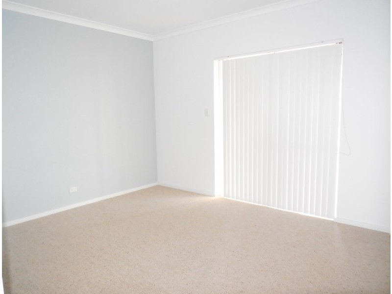 165 Indiana Crescent, Karakin WA 6044