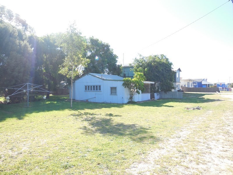 5 Bandy Avenue, Lancelin WA 6044