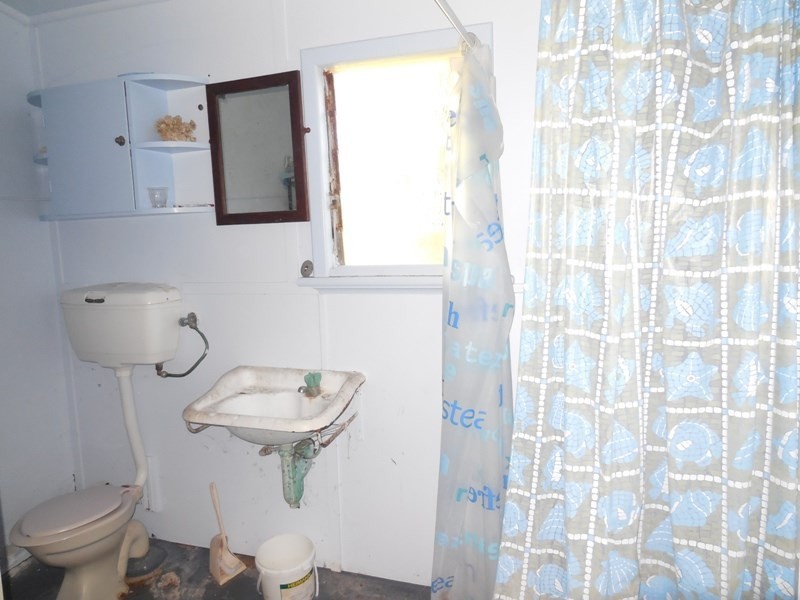 5 Bandy Avenue, Lancelin WA 6044