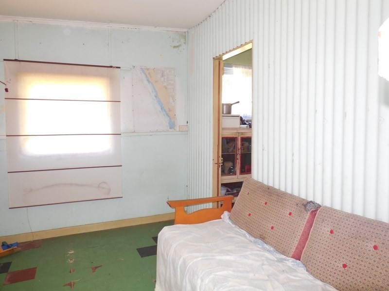 5 Bandy Avenue, Lancelin WA 6044