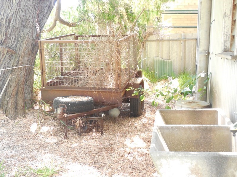 5 Bandy Avenue, Lancelin WA 6044