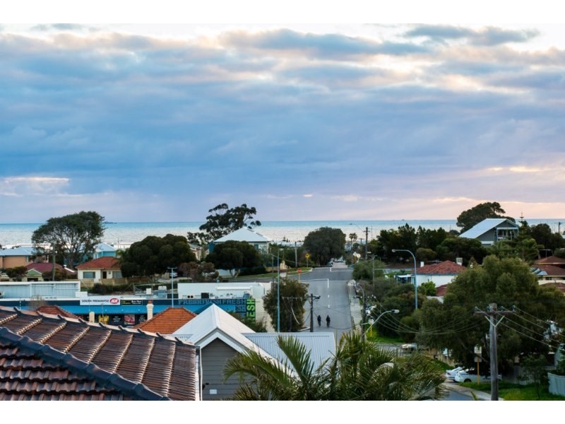 67 Scott Street, Beaconsfield WA 6162