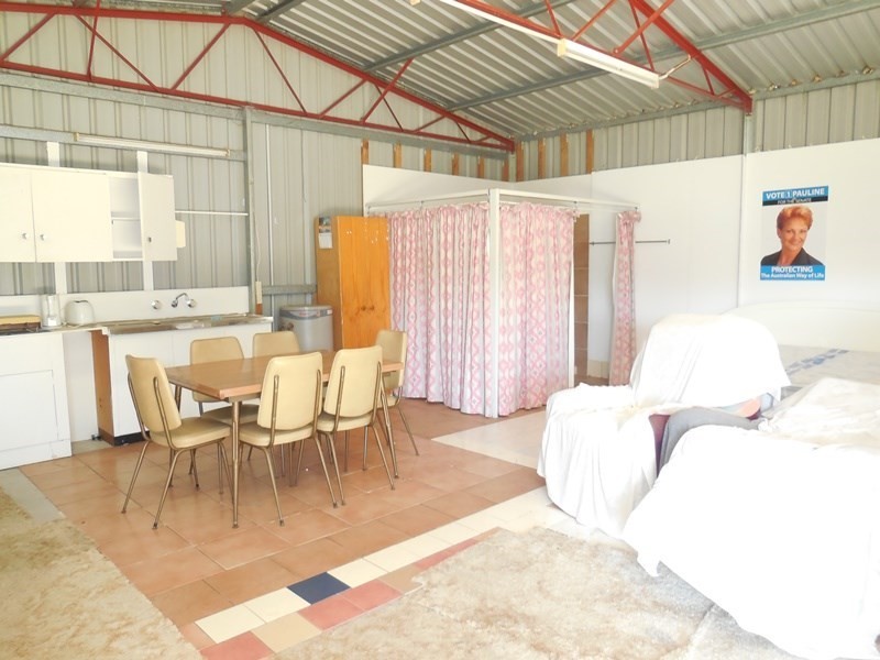 7 Lucraft Loop, Ledge Point WA 6043