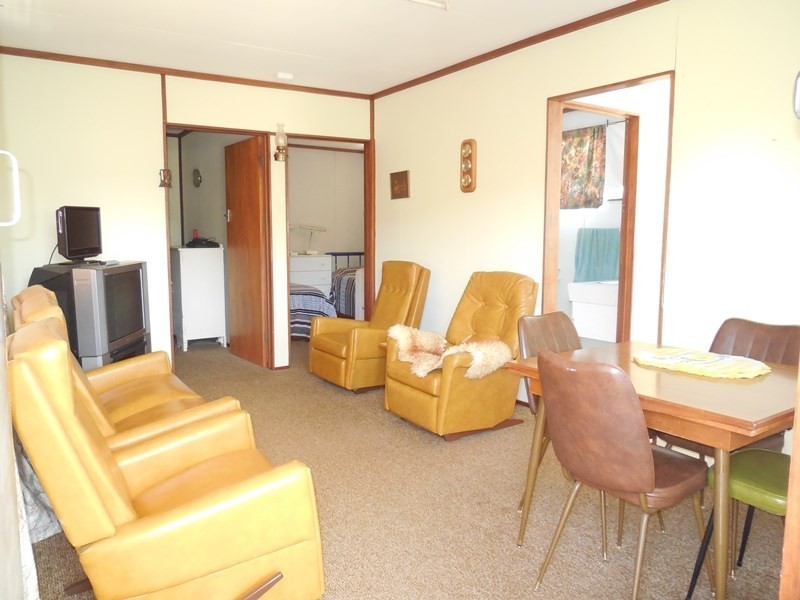 4 Wedge Avenue, Lancelin WA 6044