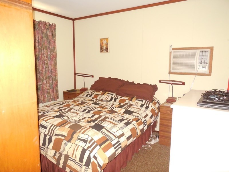 4 Wedge Avenue, Lancelin WA 6044