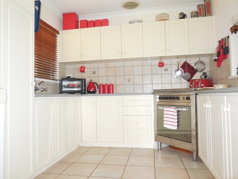 42 Walker Avenue, Lancelin WA 6044