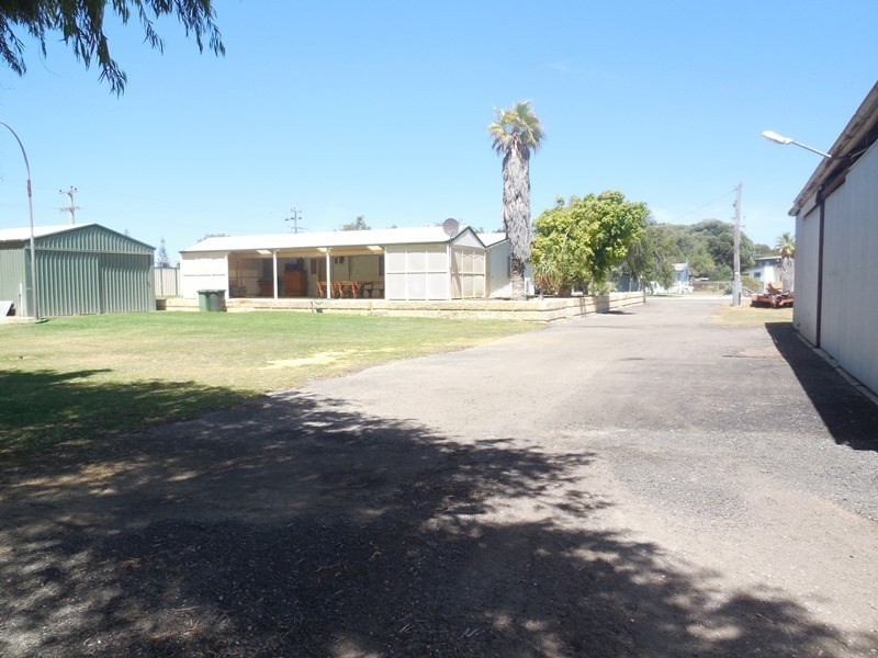 7 King Street, Lancelin WA 6044