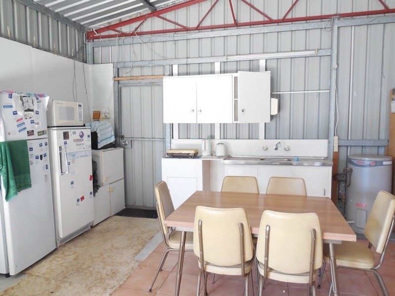 7 Lucraft Loop, Ledge Point WA 6043