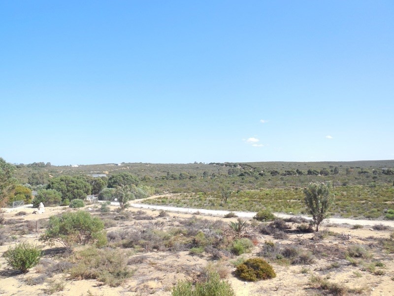 18 Olive Grove, Karakin WA 6044