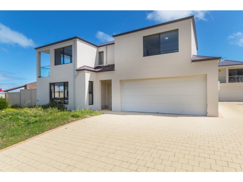 54D Gingin Road, Lancelin WA 6044