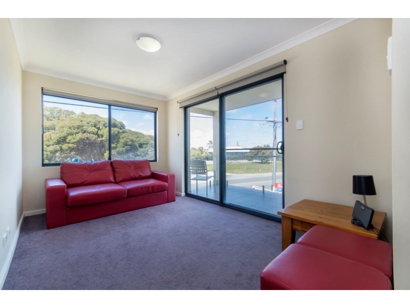 54D Gingin Road, Lancelin WA 6044