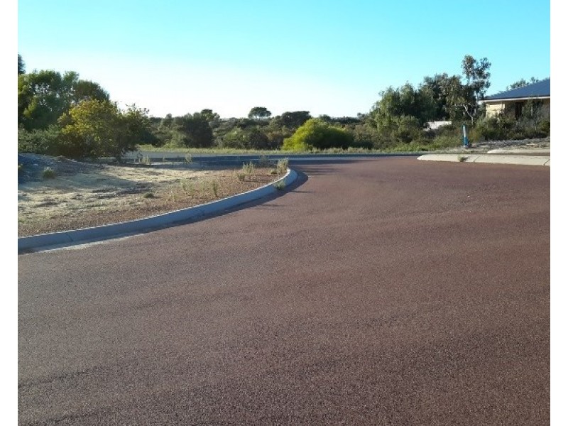 154 Seaview Drive, Karakin WA 6044