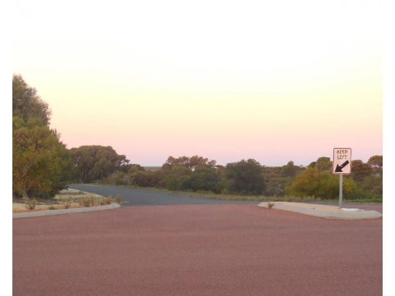 154 Seaview Drive, Karakin WA 6044