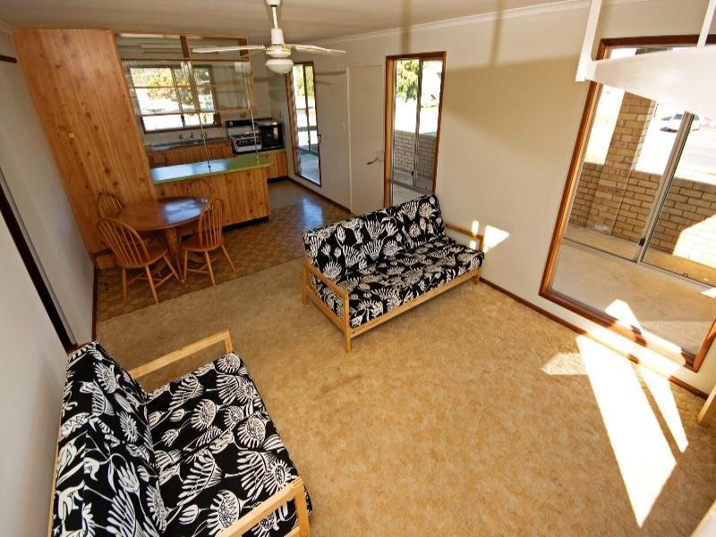 91 Gingin Road, Lancelin WA 6044