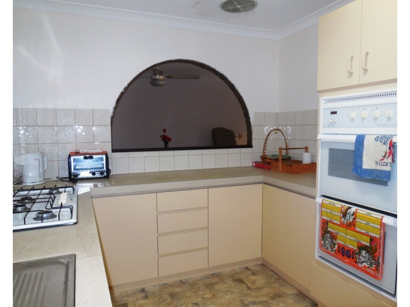 5 Douglas Street, Seabird WA 6042