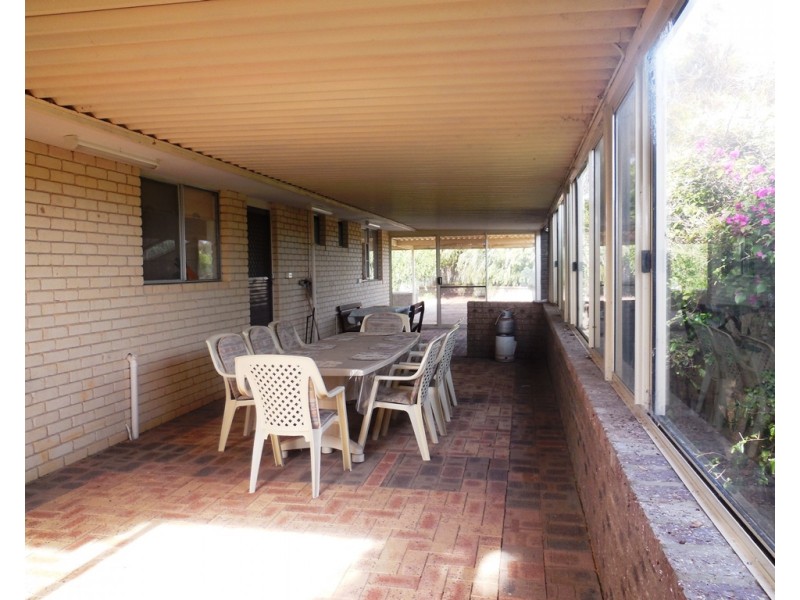 5 Douglas Street, Seabird WA 6042