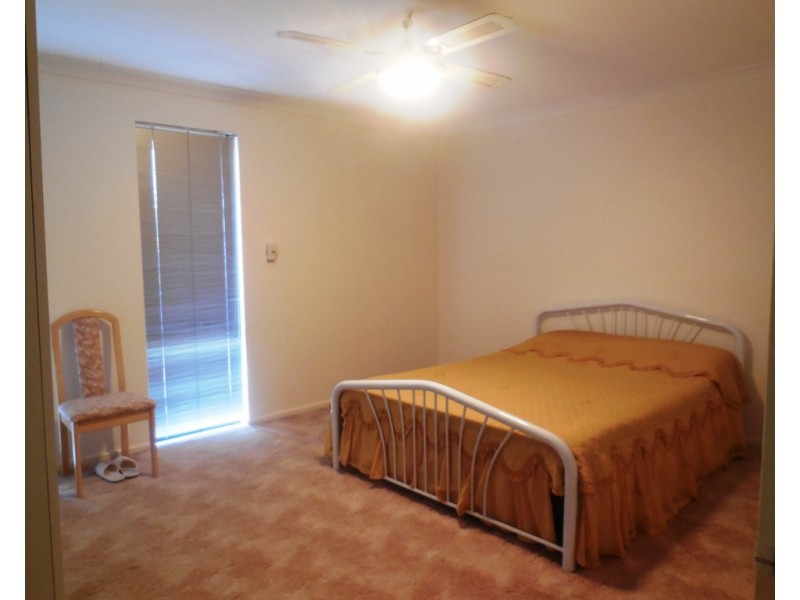 5 Douglas Street, Seabird WA 6042