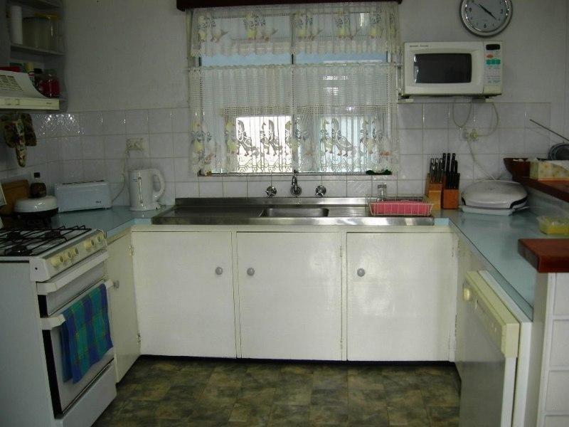 2 Whitfield, Lancelin WA 6044