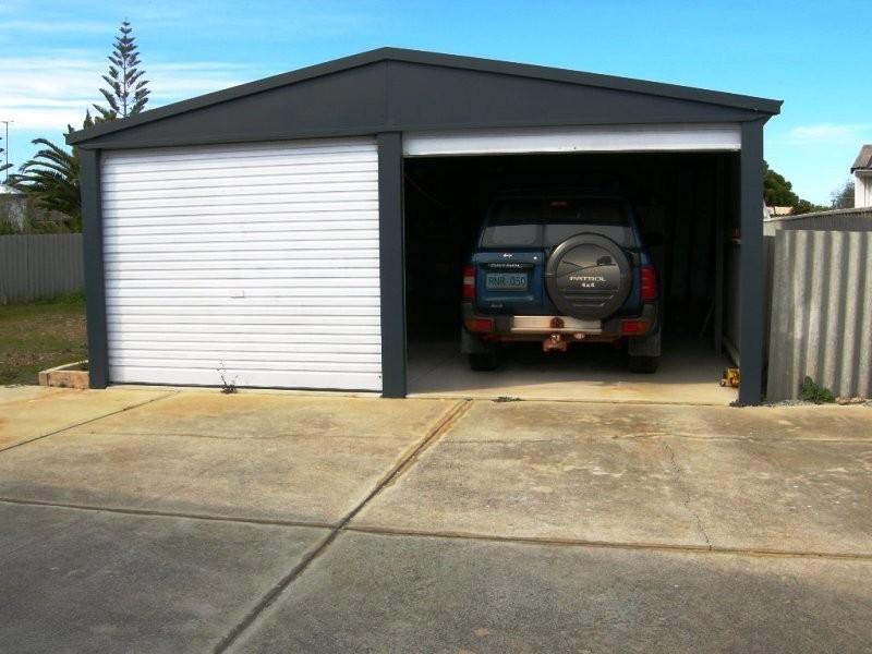 2 Whitfield, Lancelin WA 6044