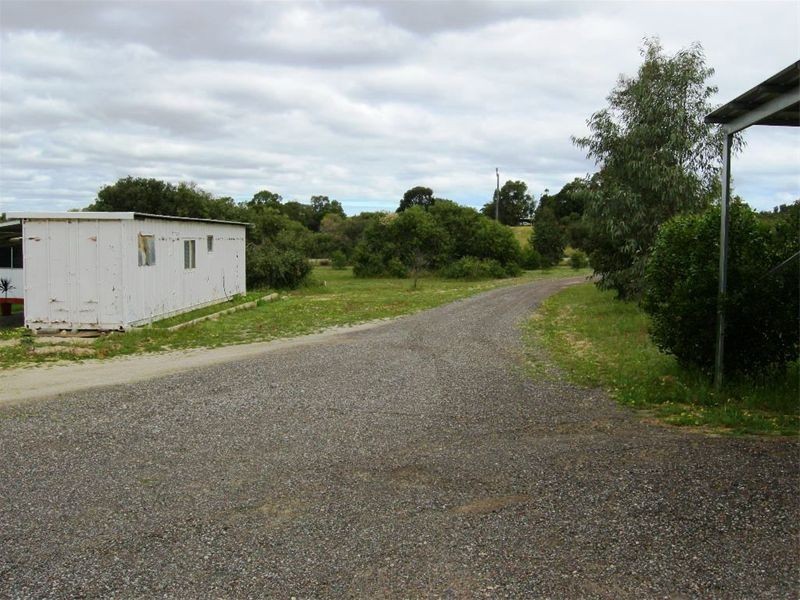 14 Christmas Tree Rise, Nilgen WA 6044