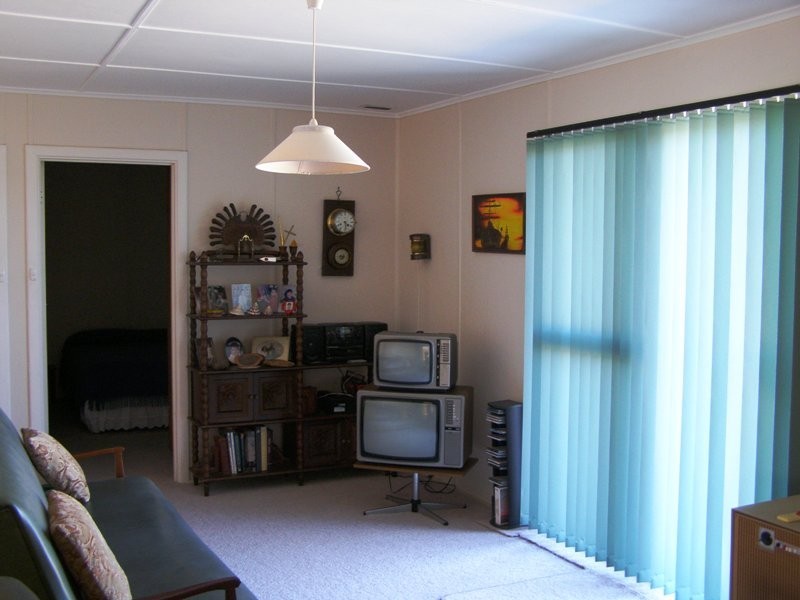 2 Wedge Avenue, Lancelin WA 6044