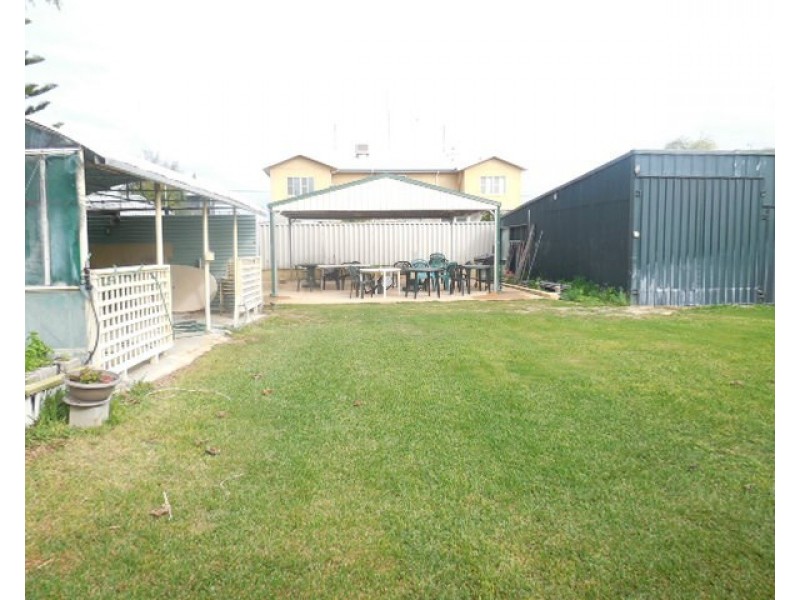 108 GINGIN Road, Lancelin WA 6044