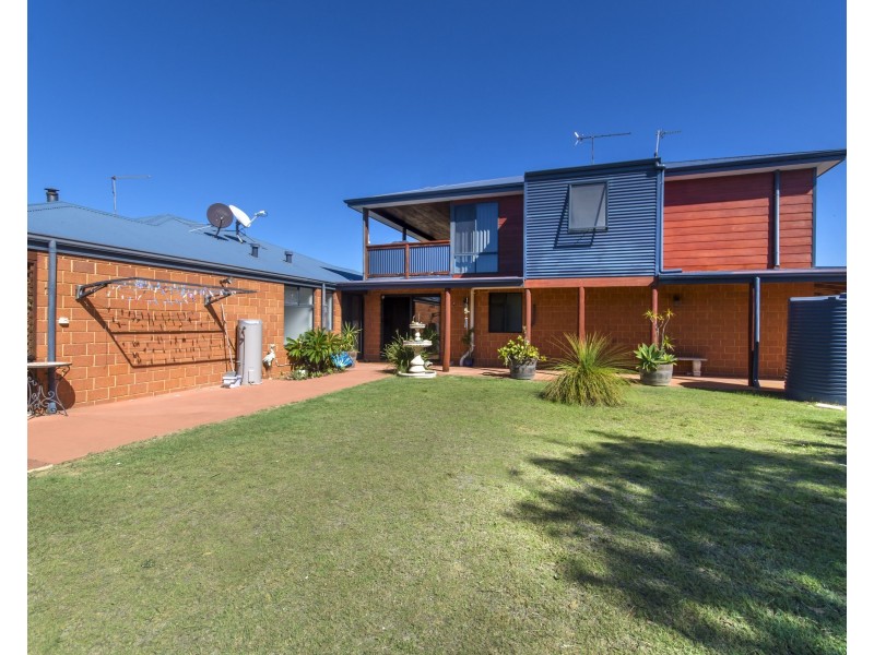 19 Redheart Court, Karakin WA 6044