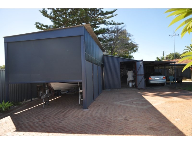 18 Rennie Crescent, Lancelin WA 6044