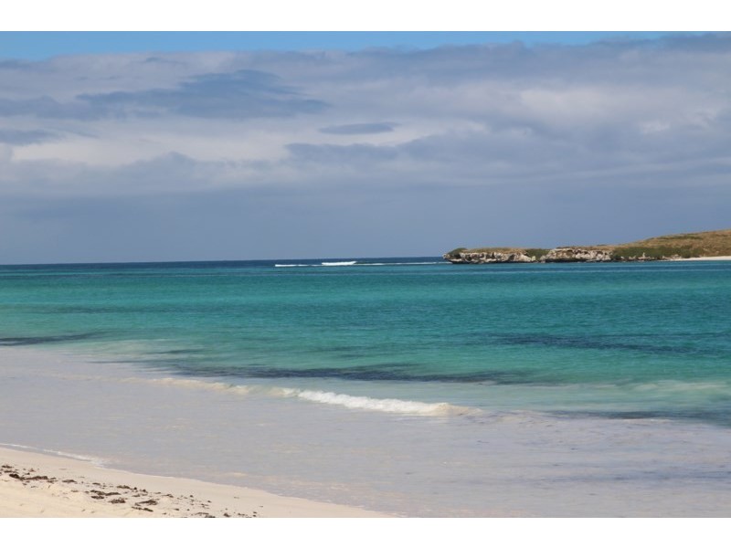 86A Gingin Road, Lancelin WA 6044