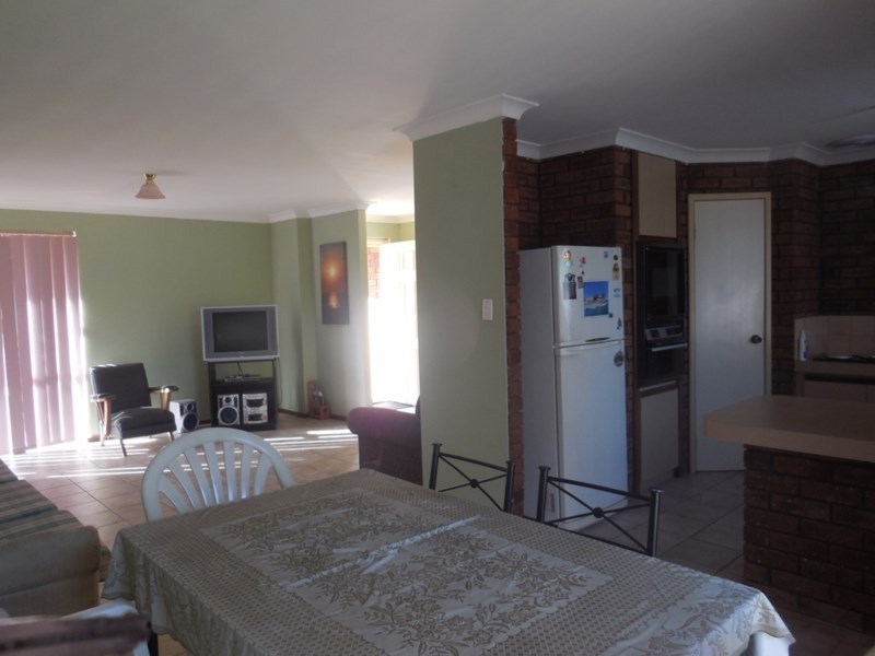 6B Ellis Court, Lancelin WA 6044