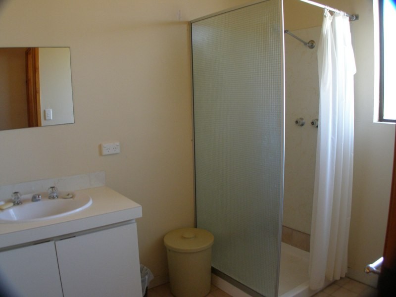 10 Miles Crescent, Ledge Point WA 6043