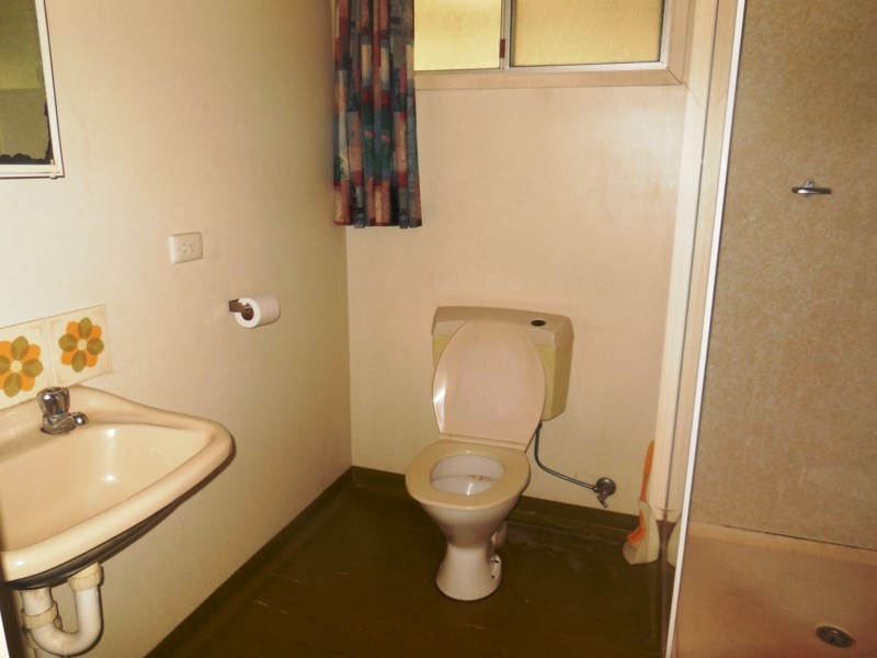 22 Walker Avenue, Lancelin WA 6044