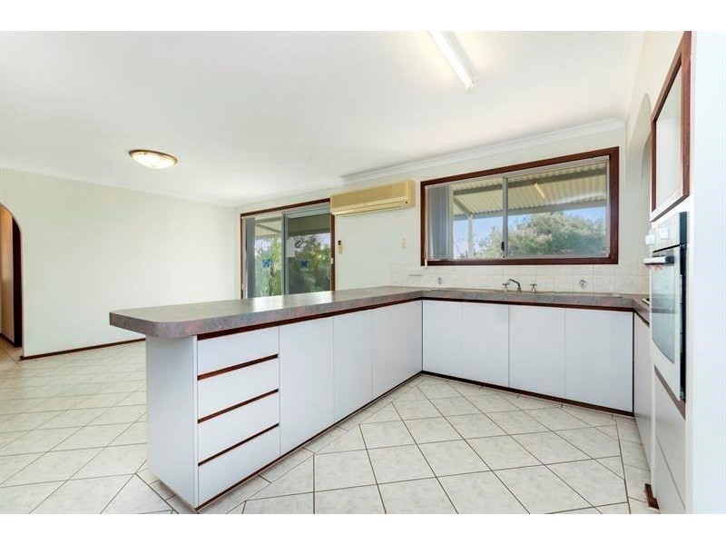 94 WILDFLOWER Way, Karakin WA 6044