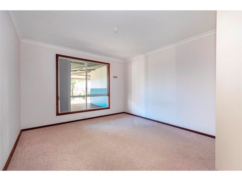 94 WILDFLOWER Way, Karakin WA 6044