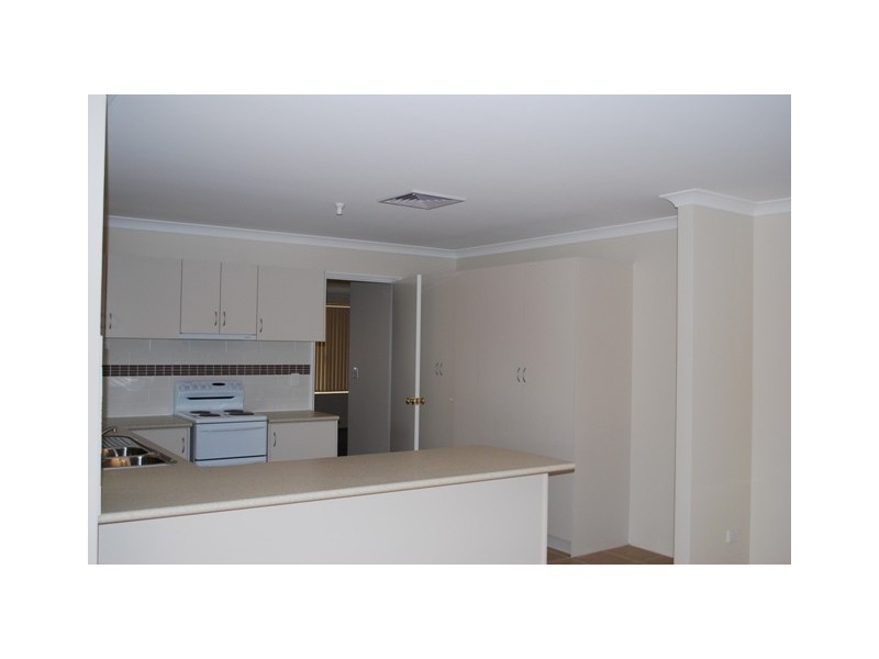 1/8-10 Stickland Street, Wongan Hills WA 6603