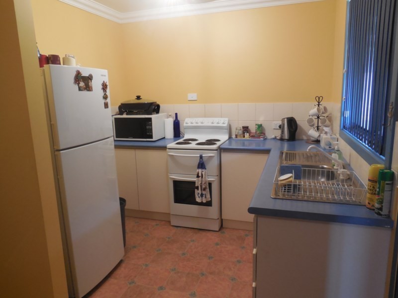 4 BARRETT – LENNARD Drive, Ledge Point WA 6043