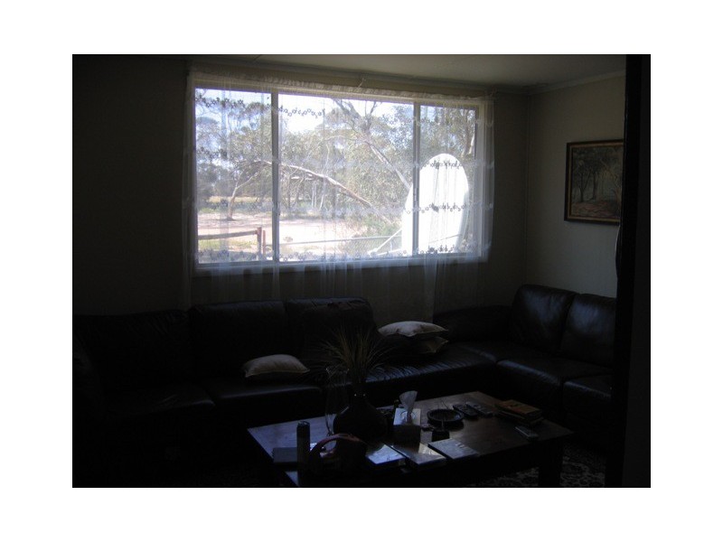 23 Grimmett Street, Wongan Hills WA 6603