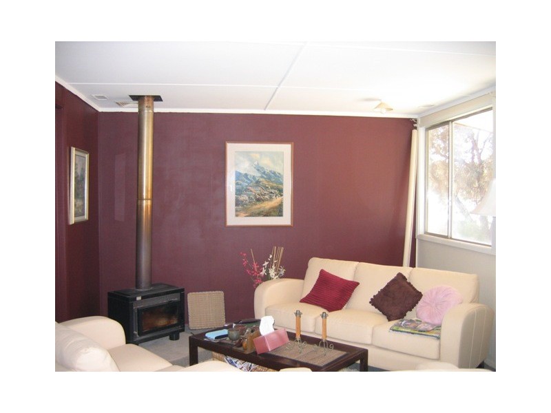 23 Grimmett Street, Wongan Hills WA 6603