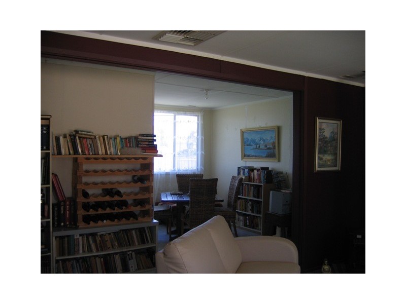 23 Grimmett Street, Wongan Hills WA 6603