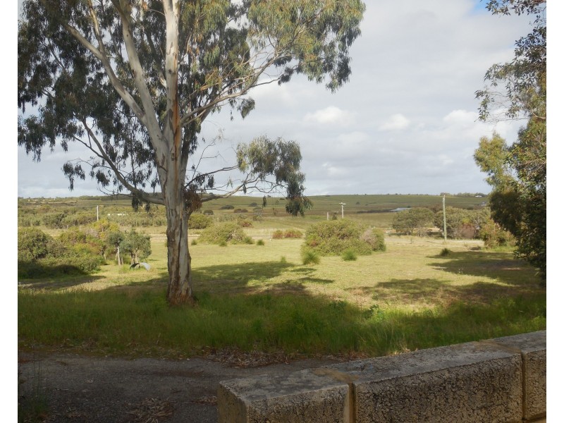 14 Christmas Tree Rise, Nilgen WA 6044