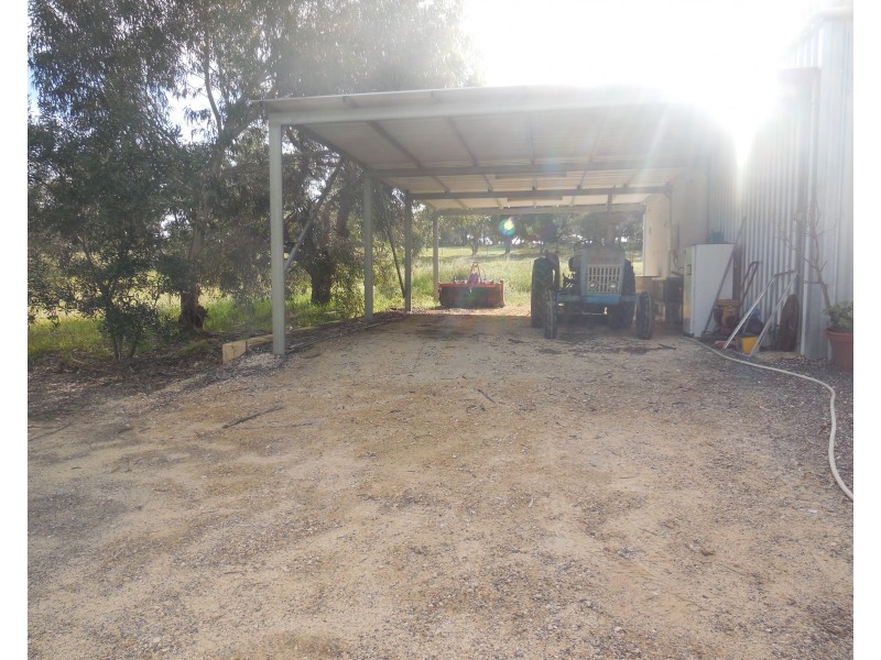 14 Christmas Tree Rise, Nilgen WA 6044