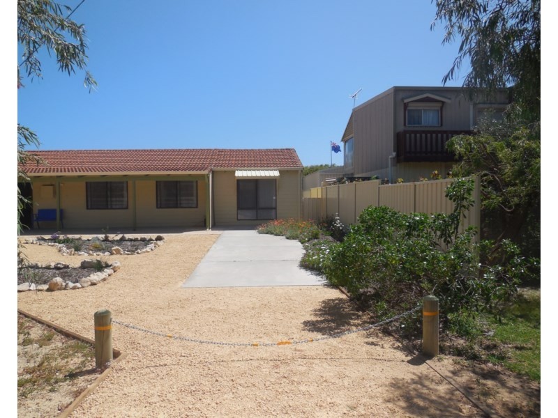 24 Beacon Road, Lancelin WA 6044