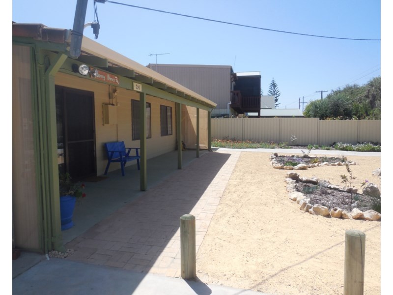 24 Beacon Road, Lancelin WA 6044