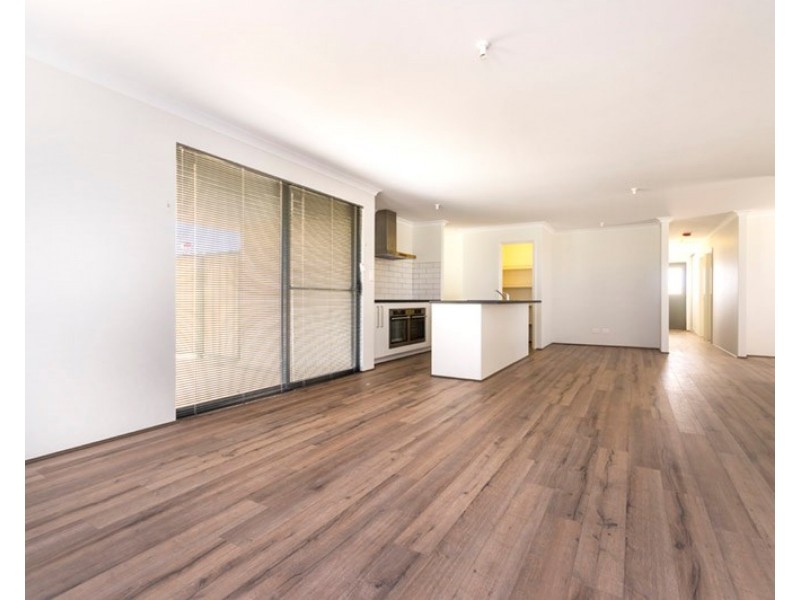 17 Revilo Street, Lancelin WA 6044