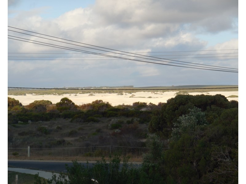 5A GINGIN Road, Lancelin WA 6044