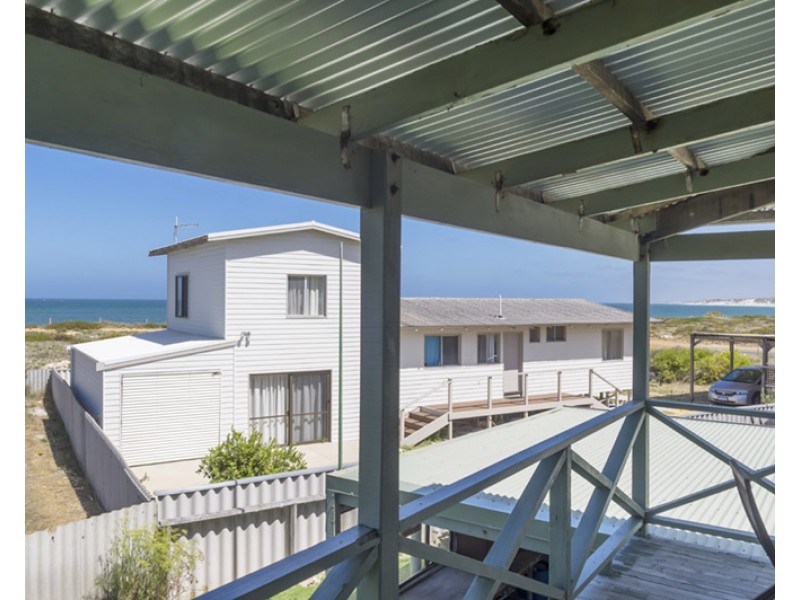 6 Desert Road, Lancelin WA 6044
